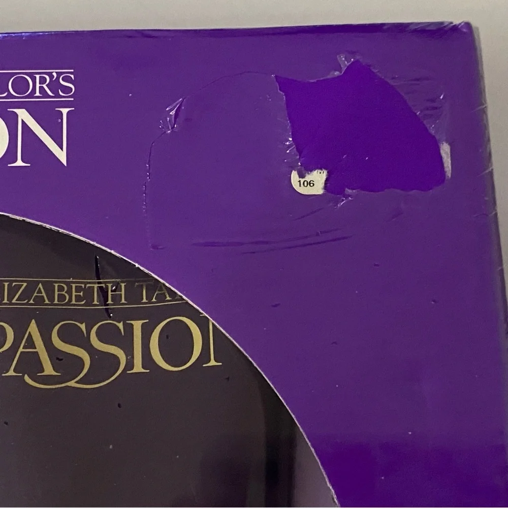 Elizabeth Taylor new box
